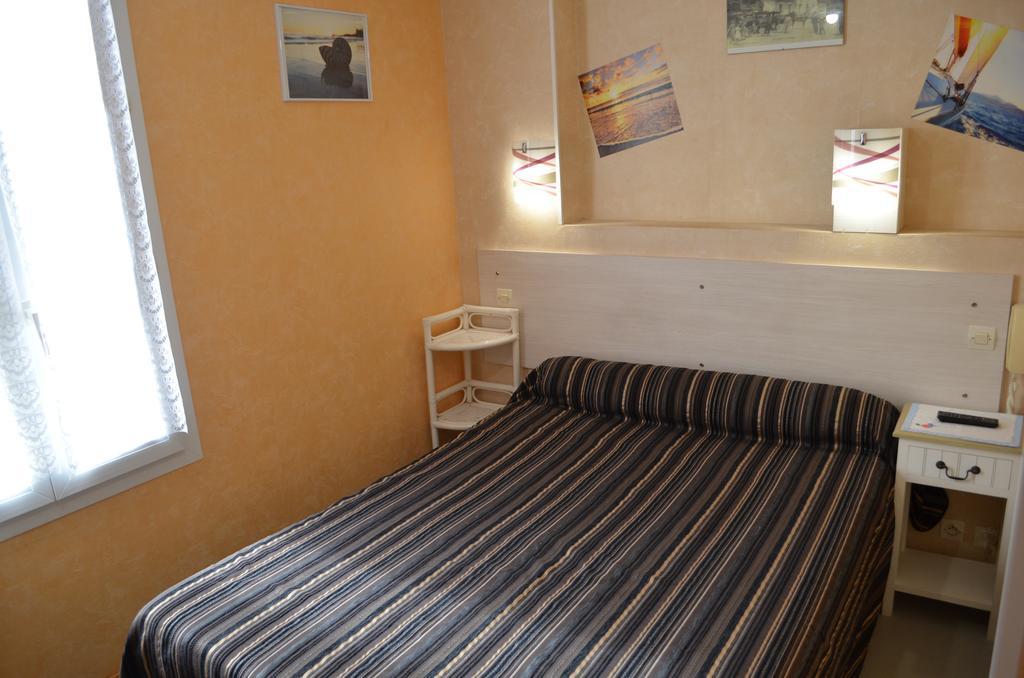 Hotel De L'Arrivee Fouras Pokój zdjęcie
